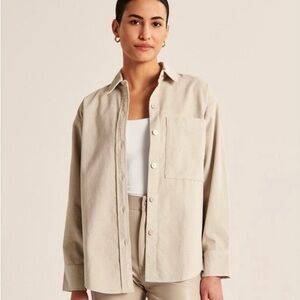 Abercrombie & Fitch Oversized Corduroy Shirt Jacket Beige